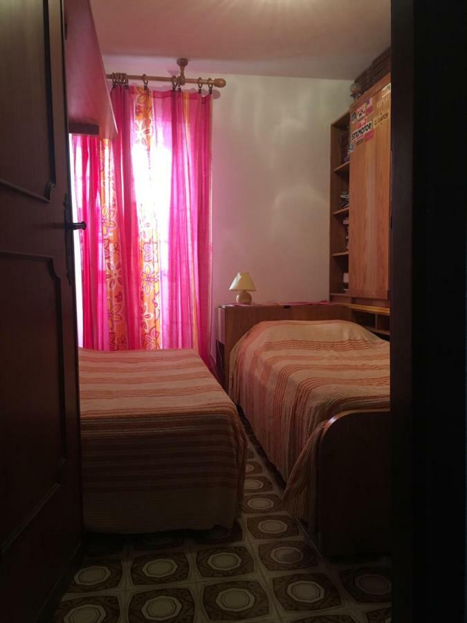 Appartamento Madame Carla Perinaldo Exteriör bild